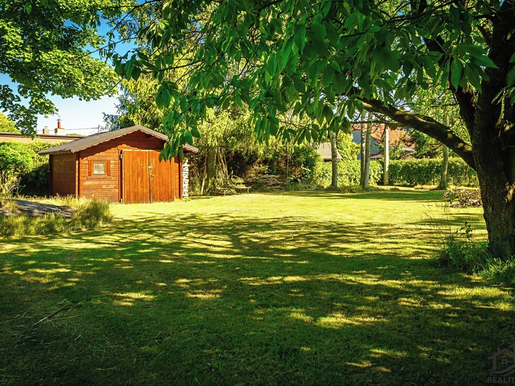 Prodej pozemku, 1 370 m² (4 z 8)