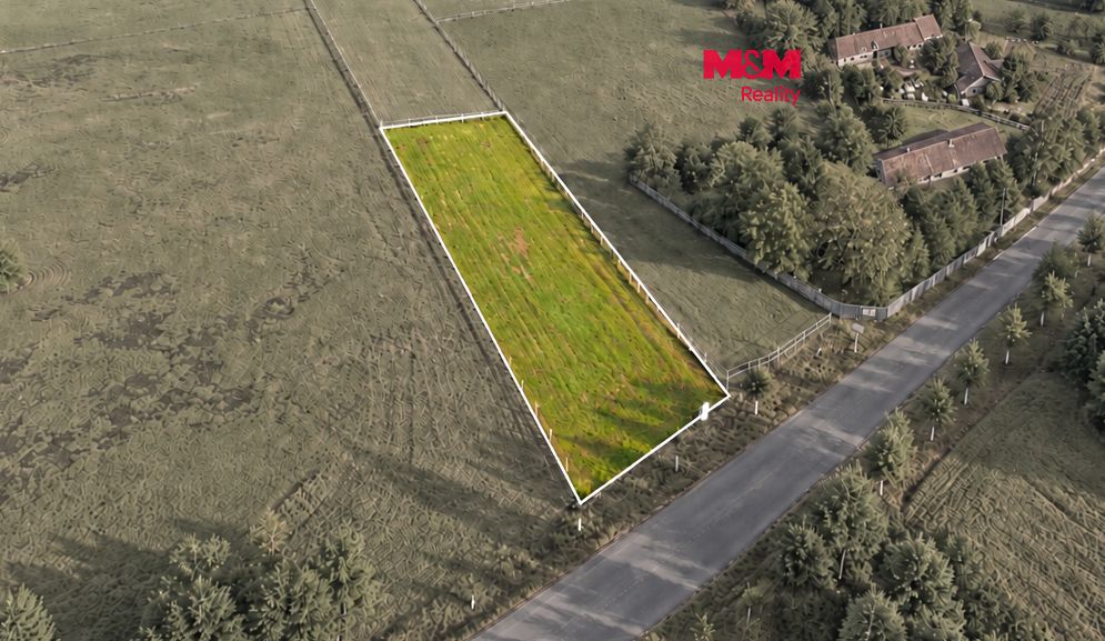 Prodej stavebního pozemku 1700 m²