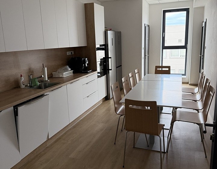Комерційне приміщення в оренду, 1 849 м² (7 з 19)