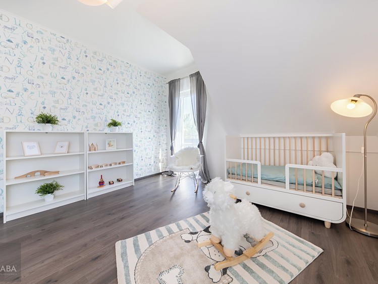 Prodej domu, 139 m² (5 z 11)