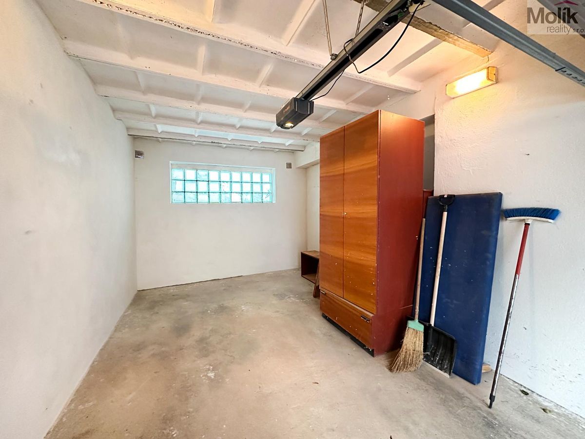Prodej garáže 20 m² – fotografie 3