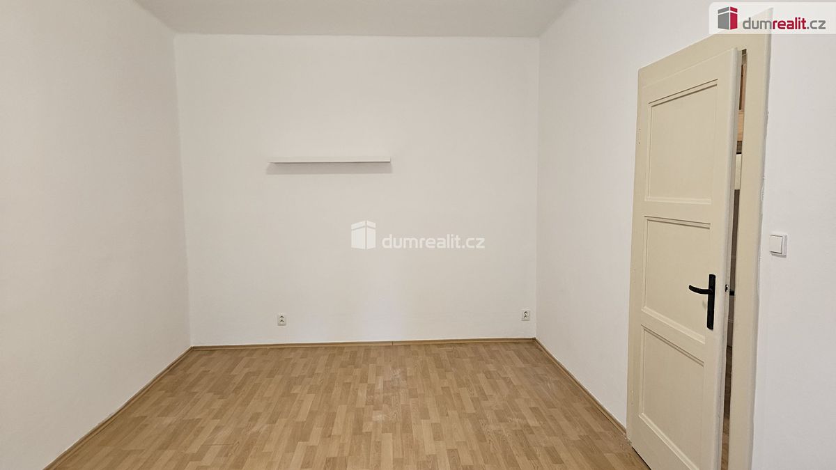 Pronájem bytu 2+1 49 m² – fotografie 2