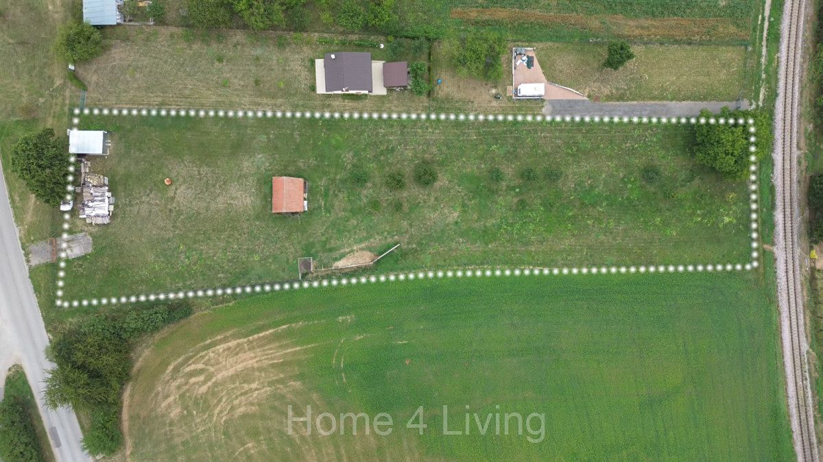 Prodej stavebního pozemku 4760 m² – fotografie 2