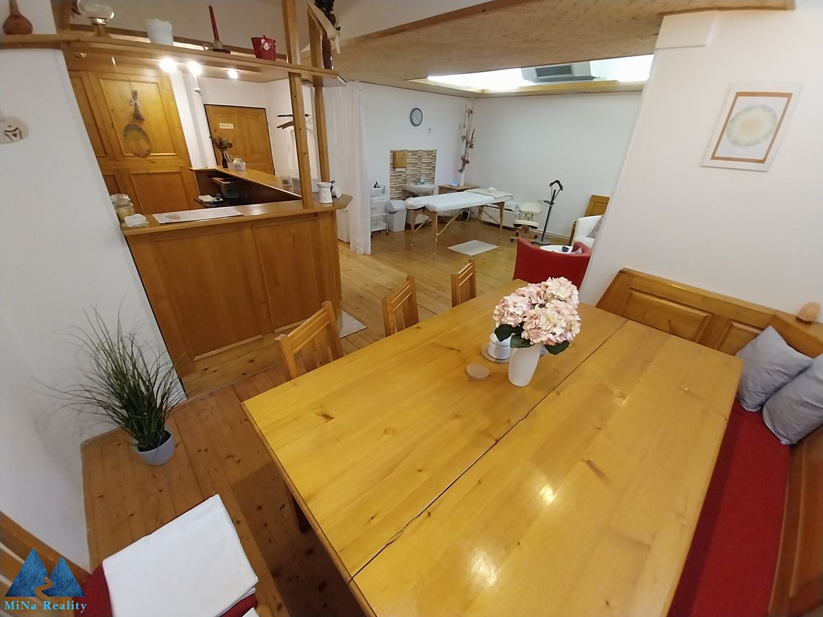 Pronájem obchodního prostoru 47 m² – fotografie 3