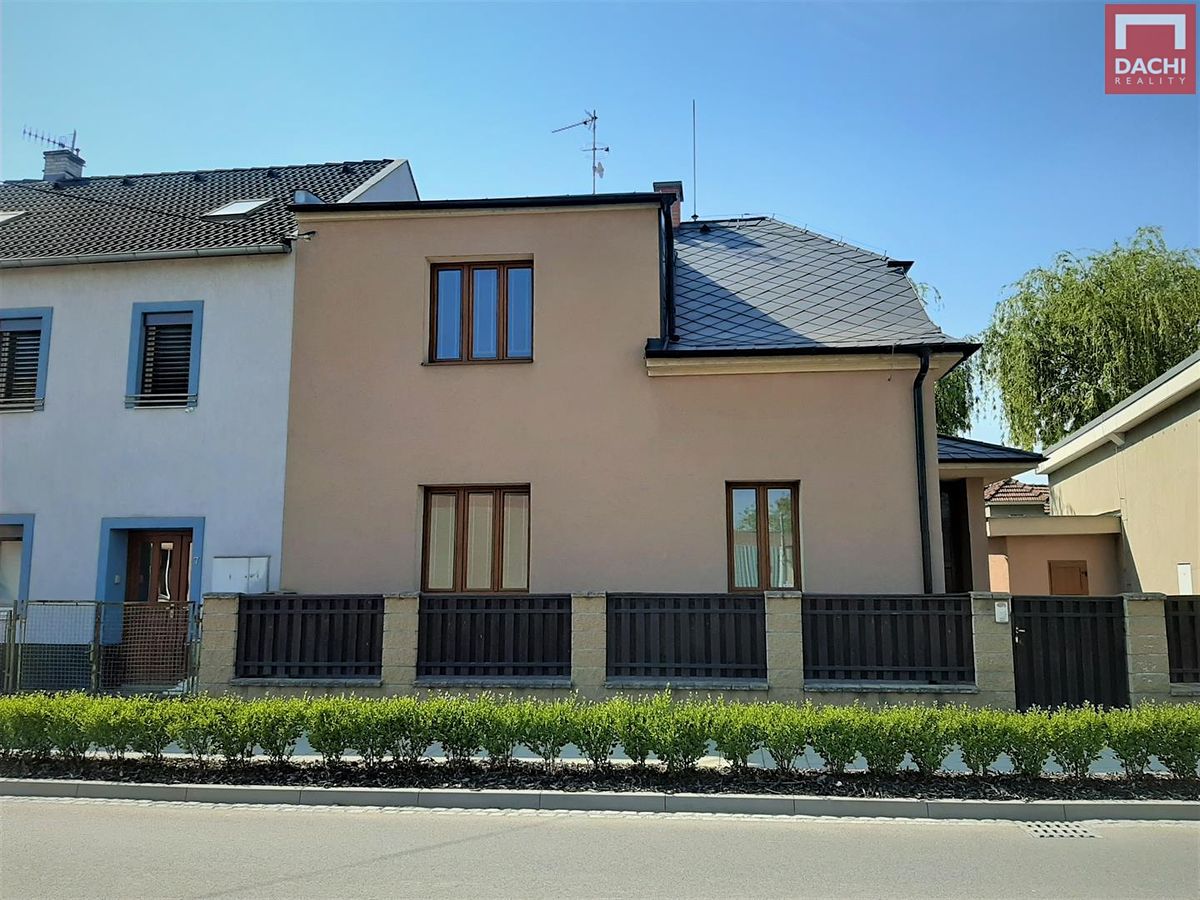 Pronájem kanceláře 126 m² – fotografie 2