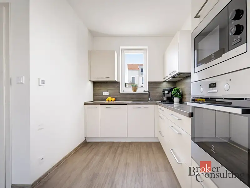 Prodej rodinného domu 80 m², pozemek 308 m², Opatovice nad Labem – náhled fotky 3