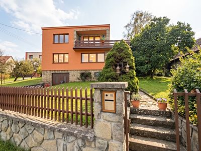 Prodej rodinného domu 241 m², pozemek 589 m²