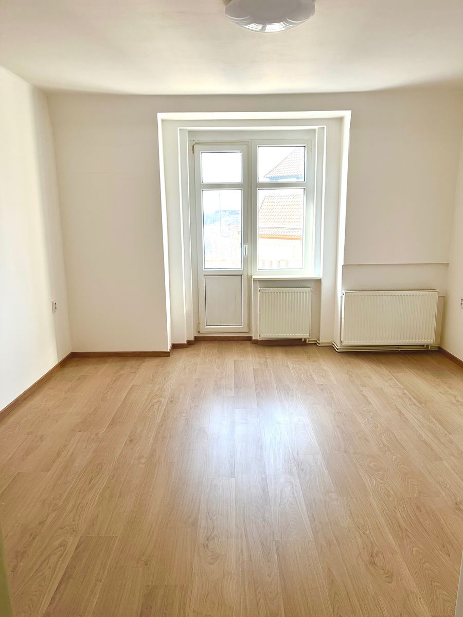 Pronájem bytu 3+1 78 m² – fotografie 2