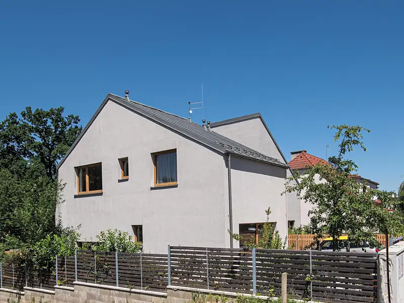 Prodej rodinného domu 135 m², pozemek 262 m², Praha – náhled fotky 3