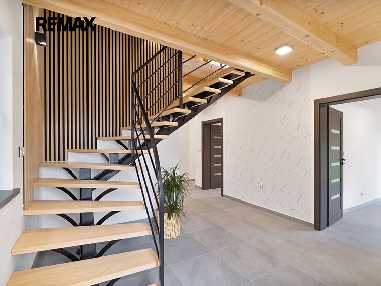 Комерційне приміщення на продаж, 206 м² (19 з 35)