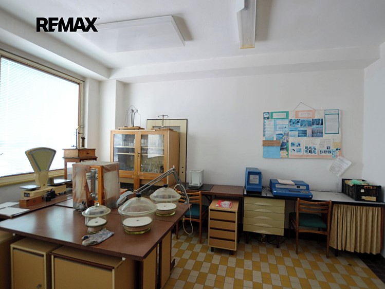 Комерційне приміщення в оренду, 23 м² (12 з 27)
