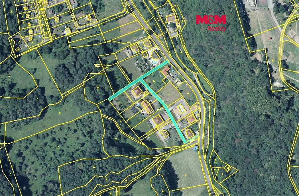 Prodej pole 1439 m², Velké Březno – fotka 1 z 3