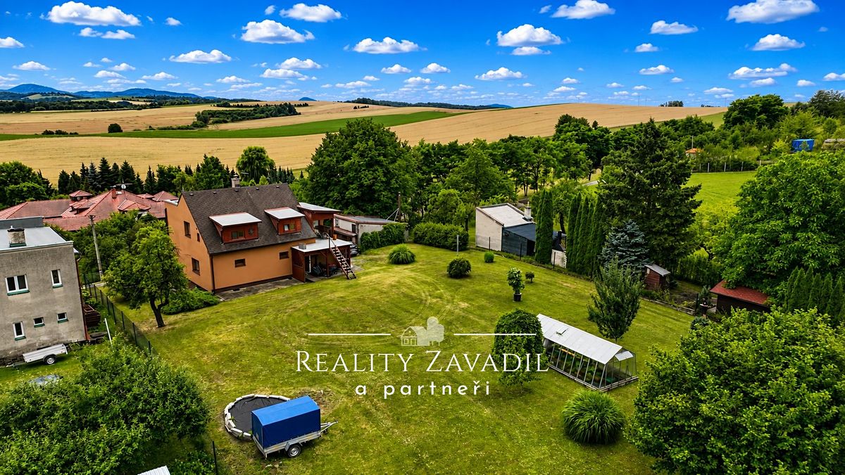 Prodej rodinného domu 178 m², pozemek 1924 m², Fryčovice – fotka 1 z 3