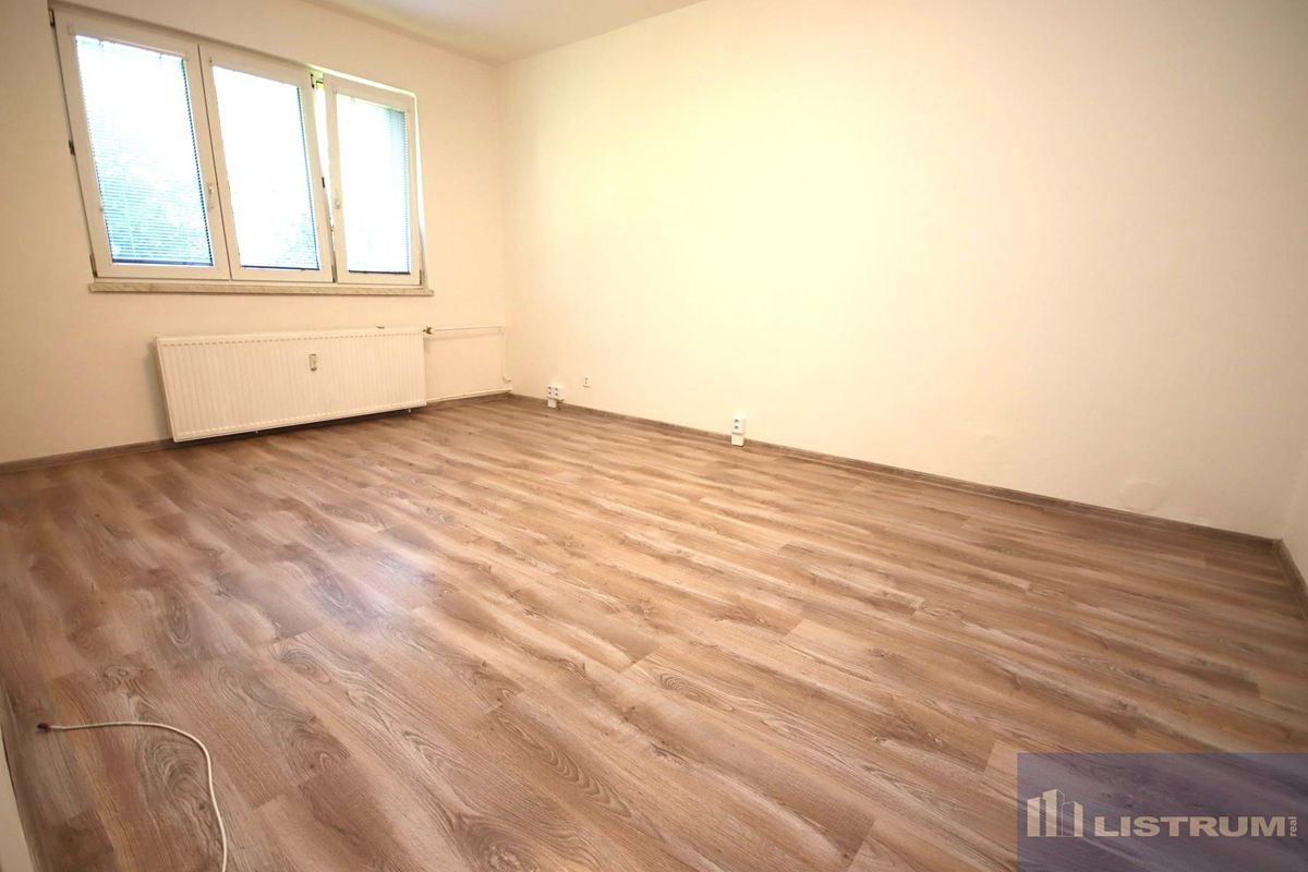 Pronájem bytu 1+1 36 m² – fotografie 5