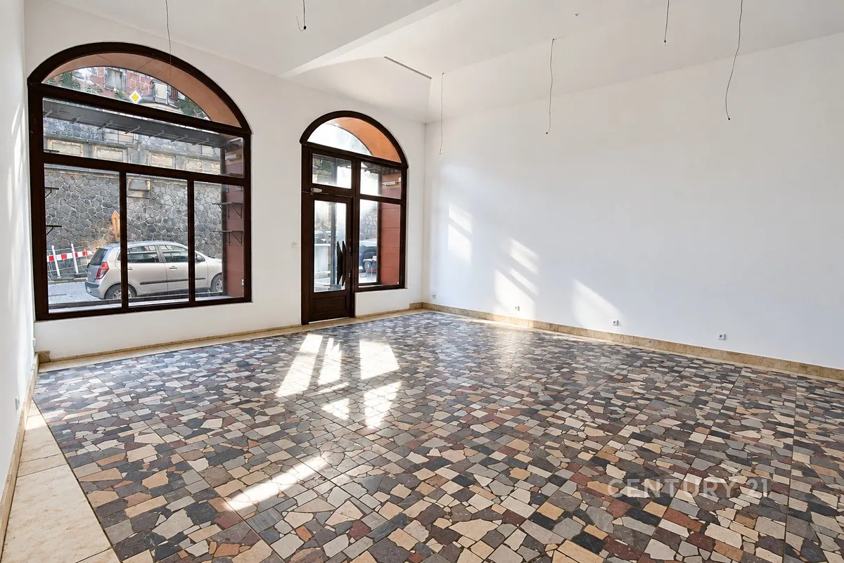Pronájem obchodního prostoru 70 m²