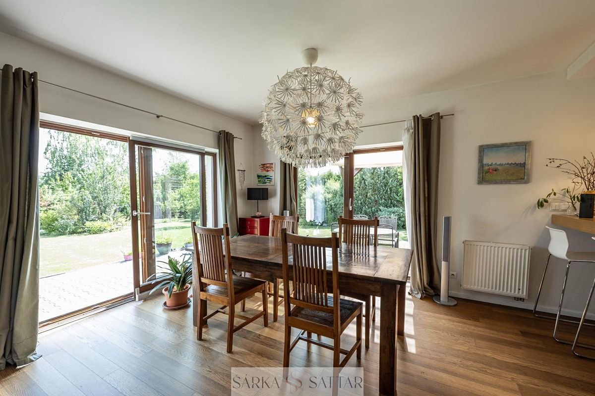 Prodej rodinného domu 135 m², pozemek 945 m² – fotografie 4