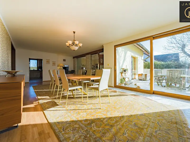 Prodej vícegeneračního domu 535 m², pozemek 3420 m², Sýkořice – náhled fotky 2