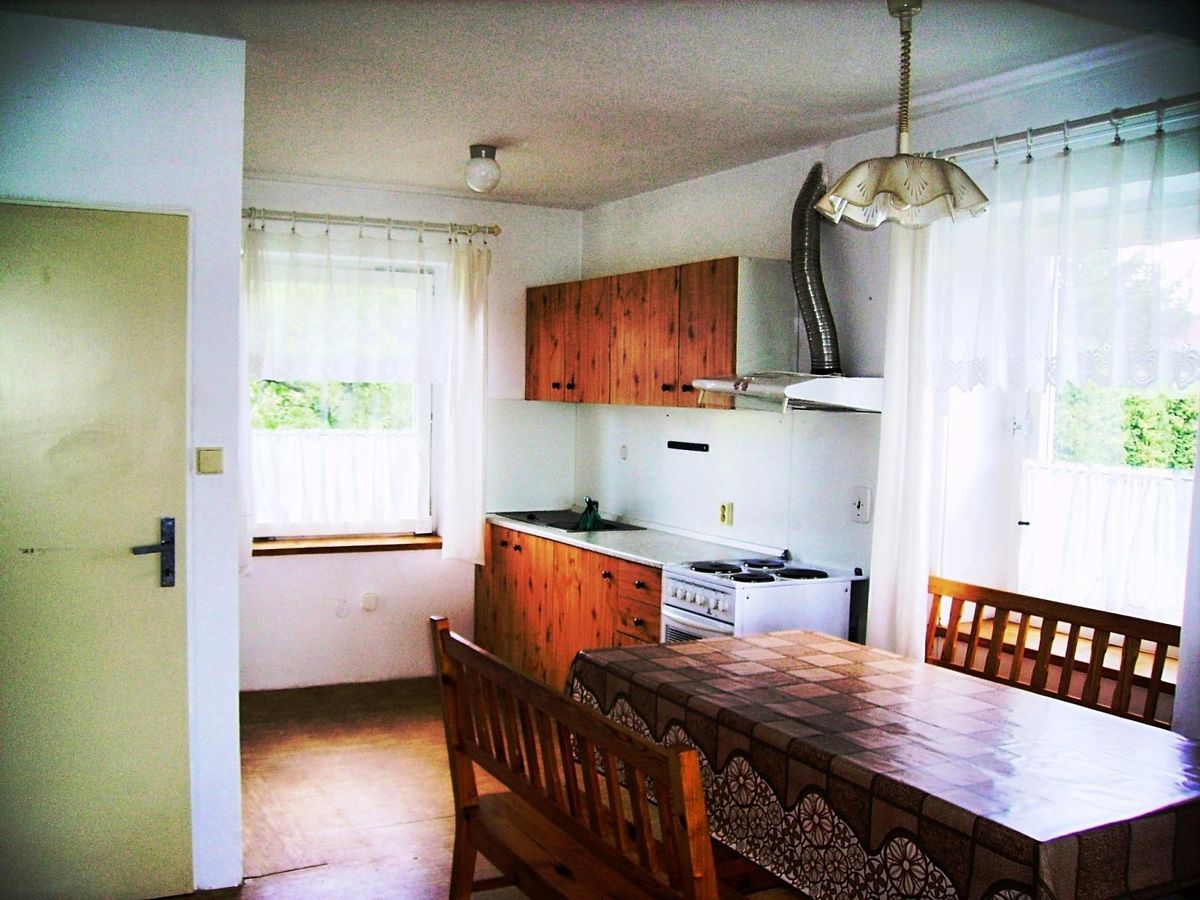 Pronájem rodinného domu 90 m², pozemek 1724 m² – fotografie 2