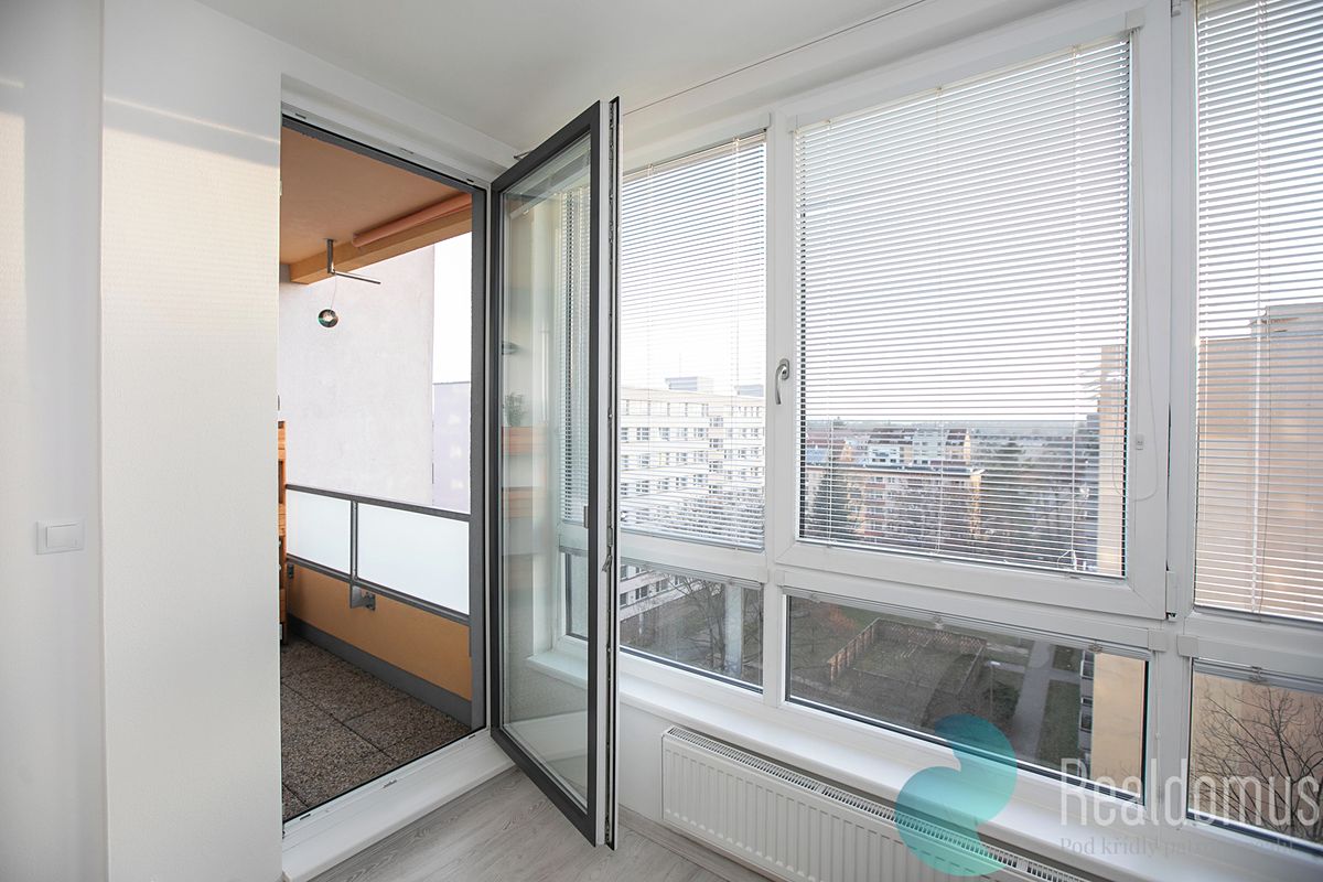 Pronájem bytu 2+kk 47 m² – fotografie 3