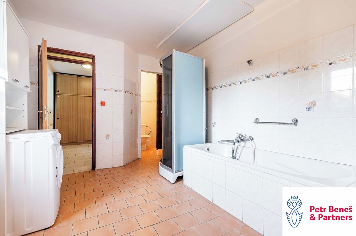 Pronájem rodinného domu 120 m², pozemek 721 m² – fotografie 5