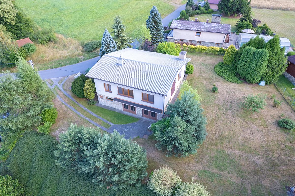 Prodej rodinného domu 149 m², pozemek 1358 m² – fotografie 4