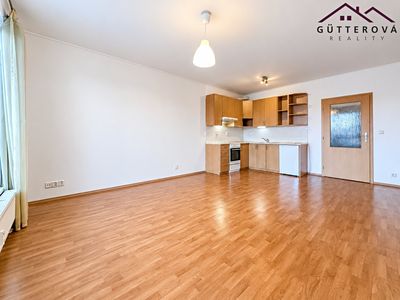 Pronájem bytu 1+kk 32 m²