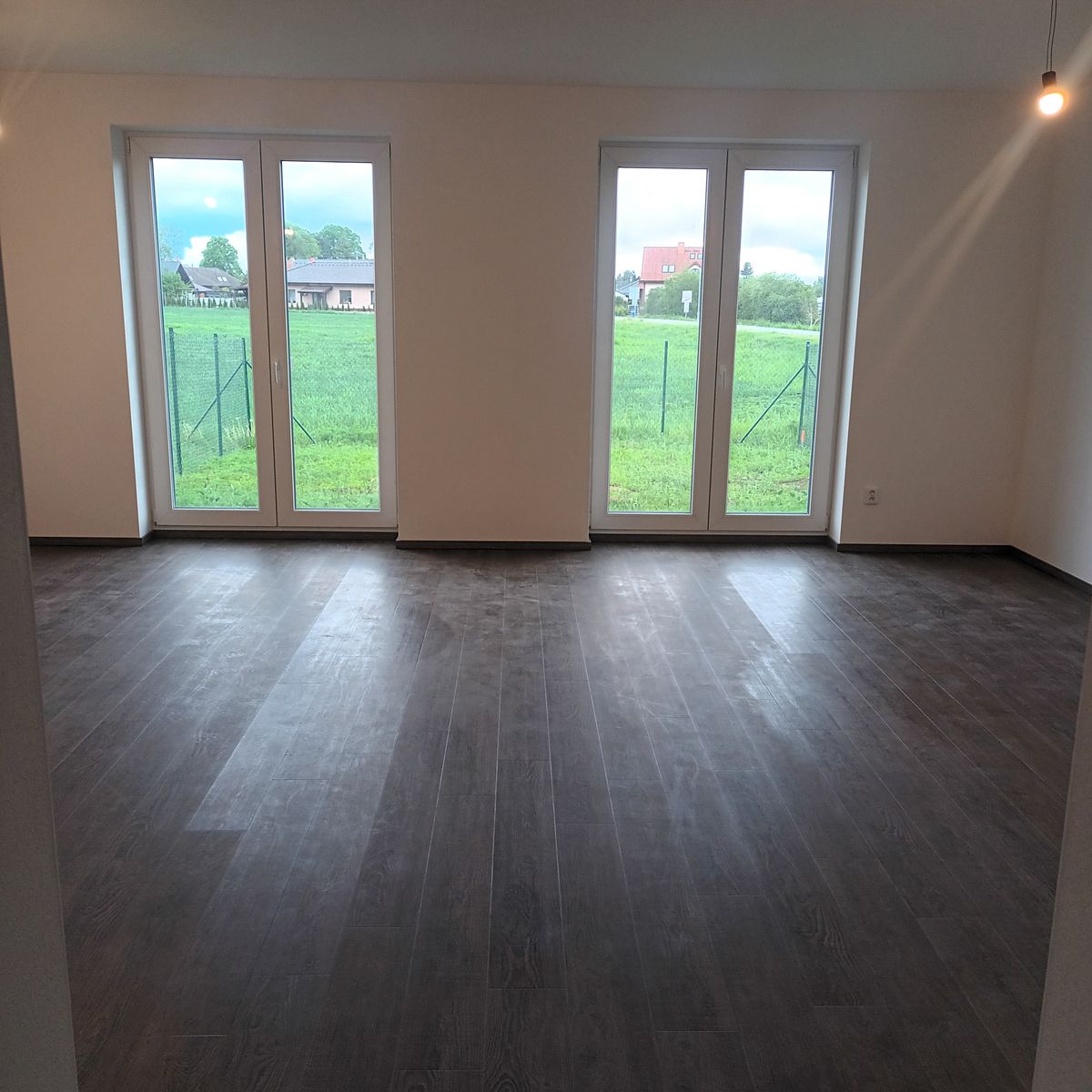 Prodej rodinného domu 137 m², pozemek 300 m² – fotografie 4