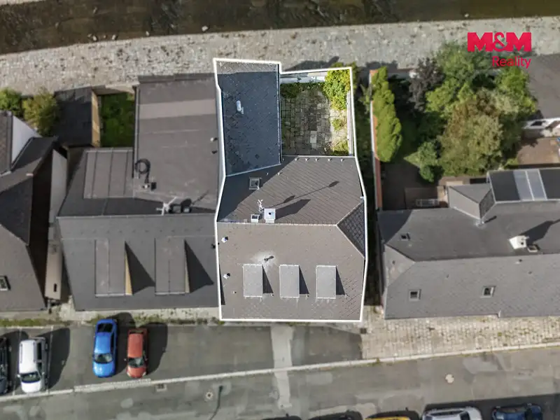 Prodej rodinného domu 173 m², pozemek 218 m², Rokycany – náhled fotky 2
