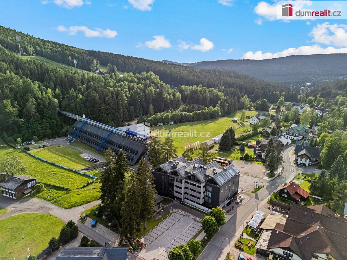 Prodej bytu 1+kk 30 m², Harrachov – fotka 1 z 3
