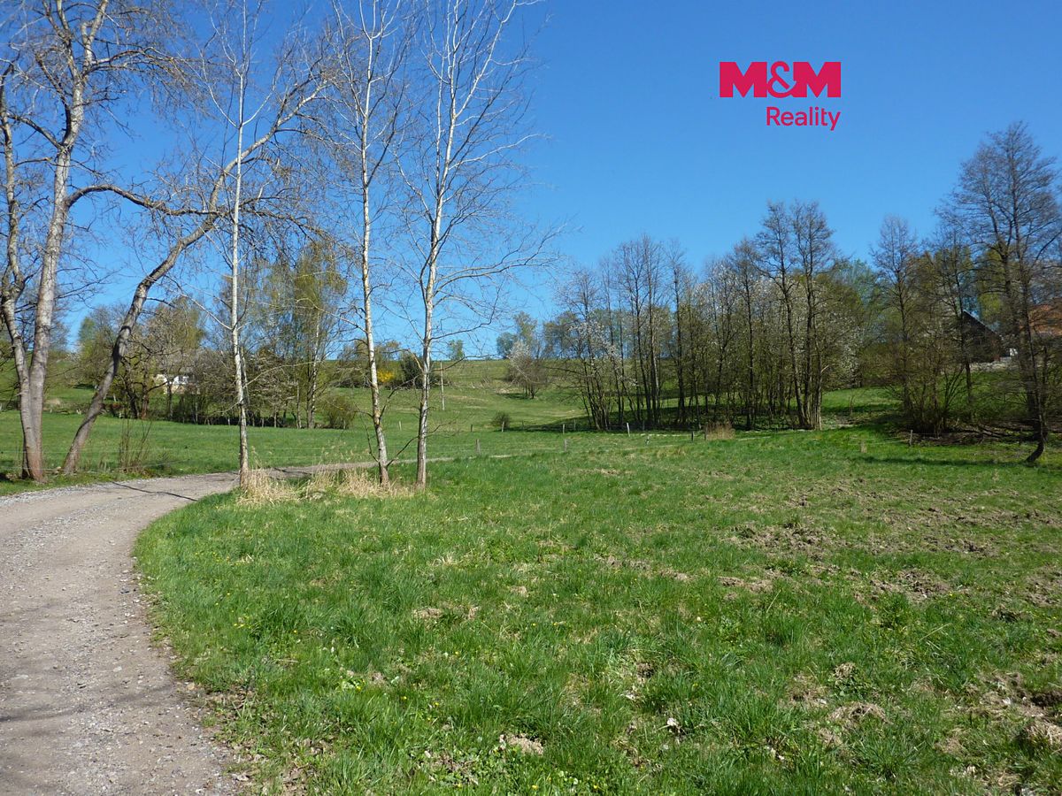 Prodej stavebního pozemku 1453 m²