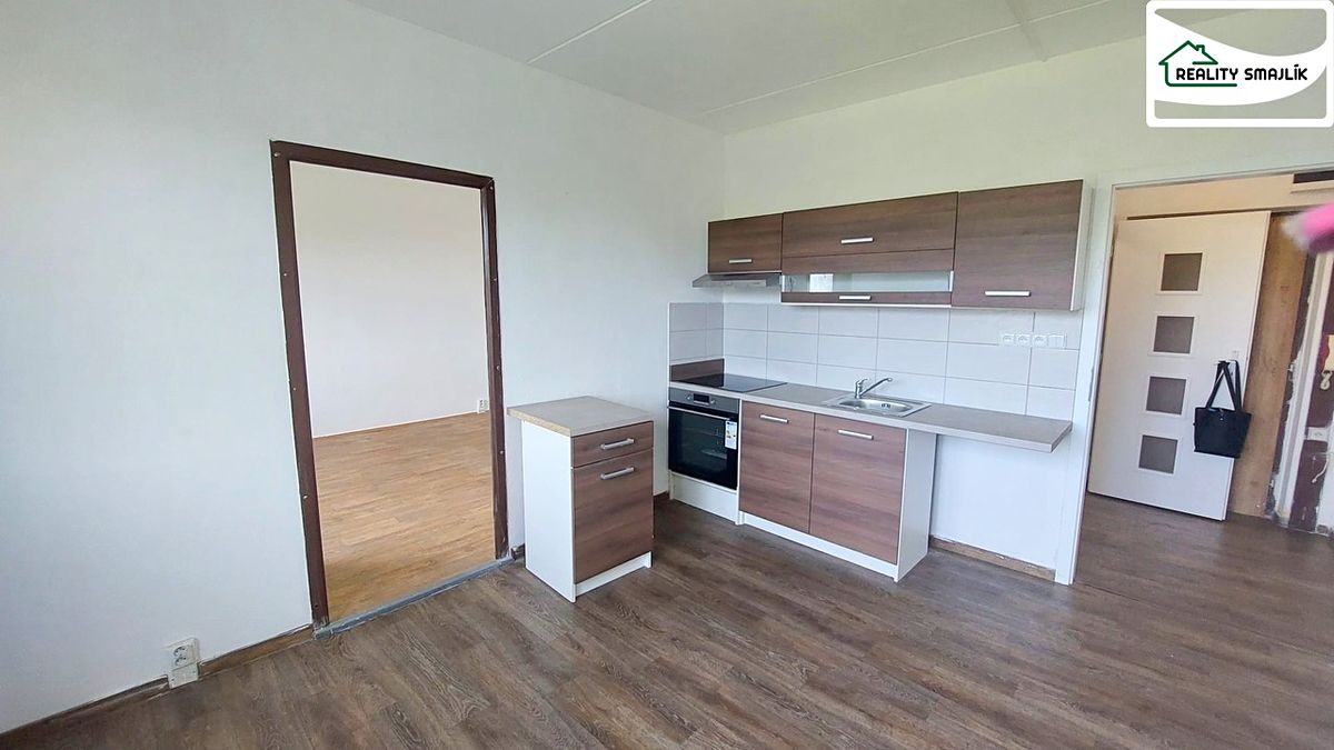 Pronájem bytu 1+1 35 m²