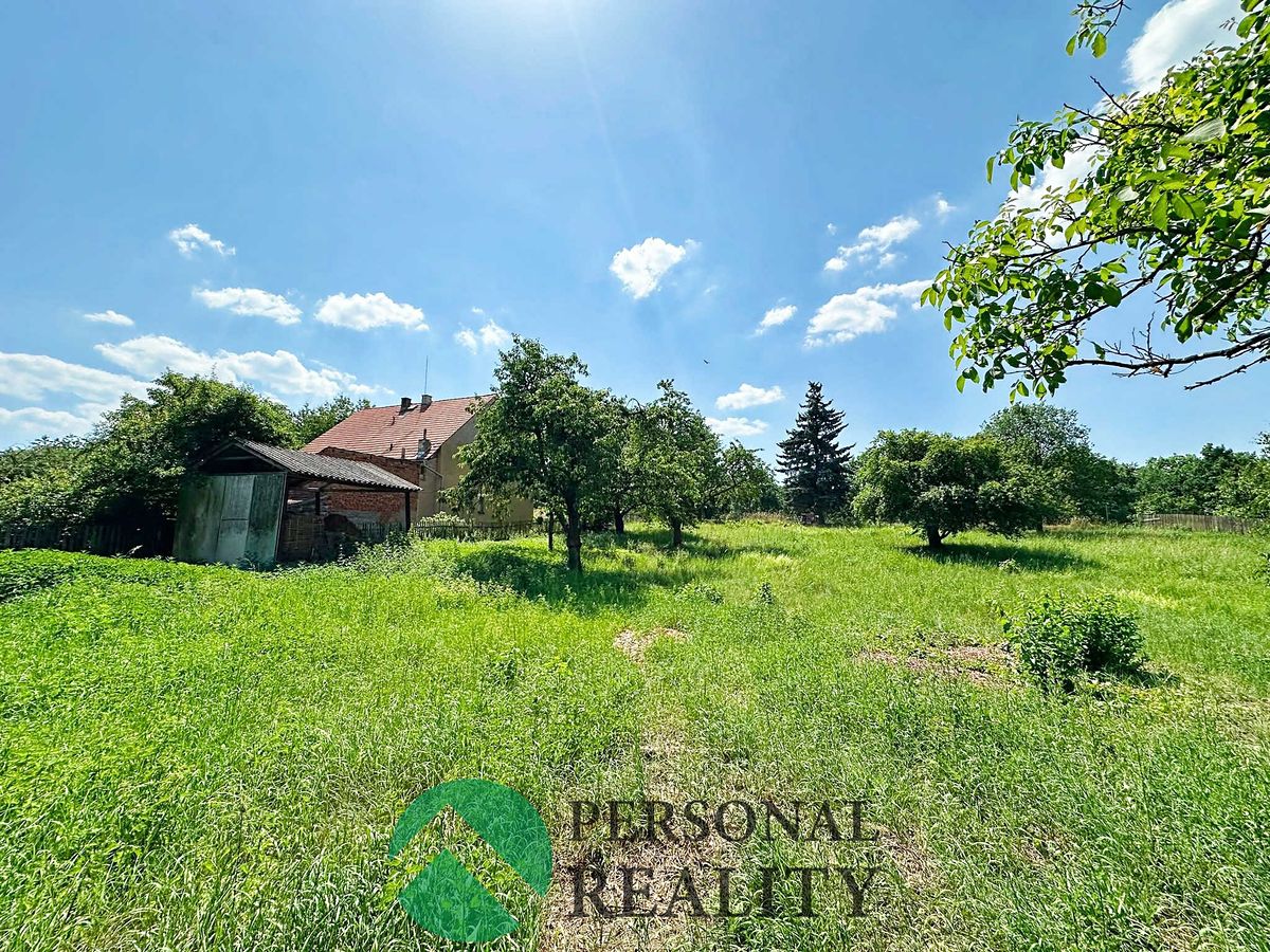 Prodej stavebního pozemku 1500 m² – fotografie 3