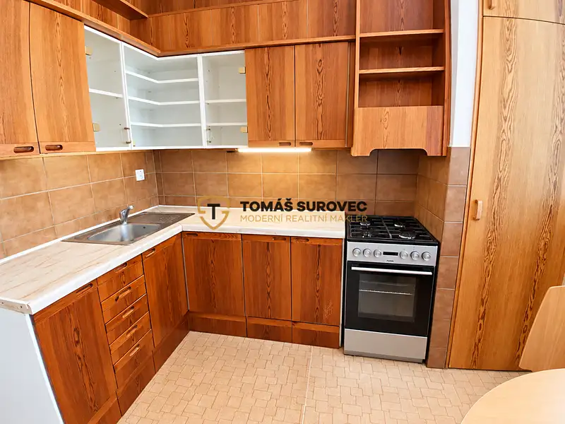 Pronájem bytu 3+1 72 m², Luhačovice – náhled fotky 1