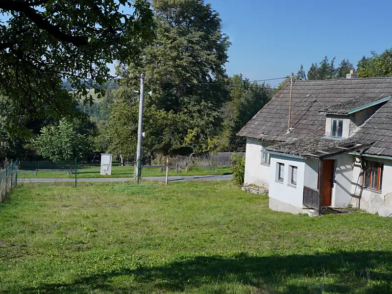 Prodej stavebního pozemku 808 m², Veliš – náhled fotky 2
