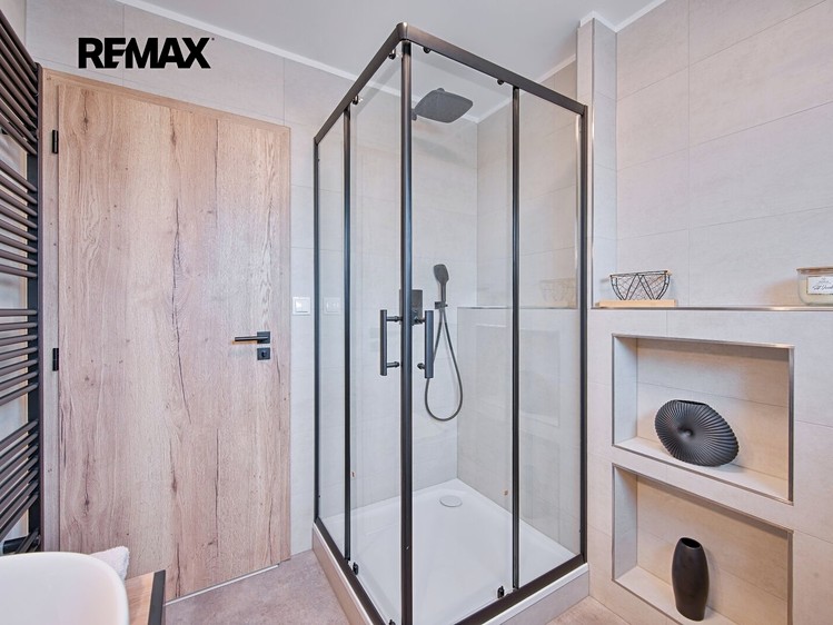 Prodej domu, 164 m² (49 z 64)
