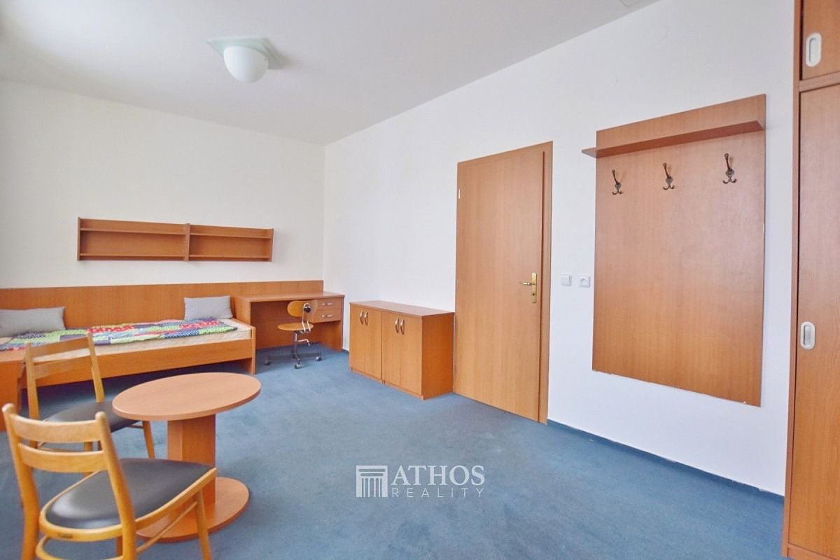 Pronájem bytu 1+kk 27 m² – fotografie 2
