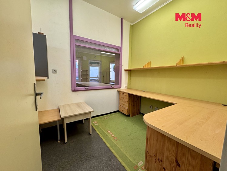 Комерційне приміщення в оренду, 67 м² (7 з 15)