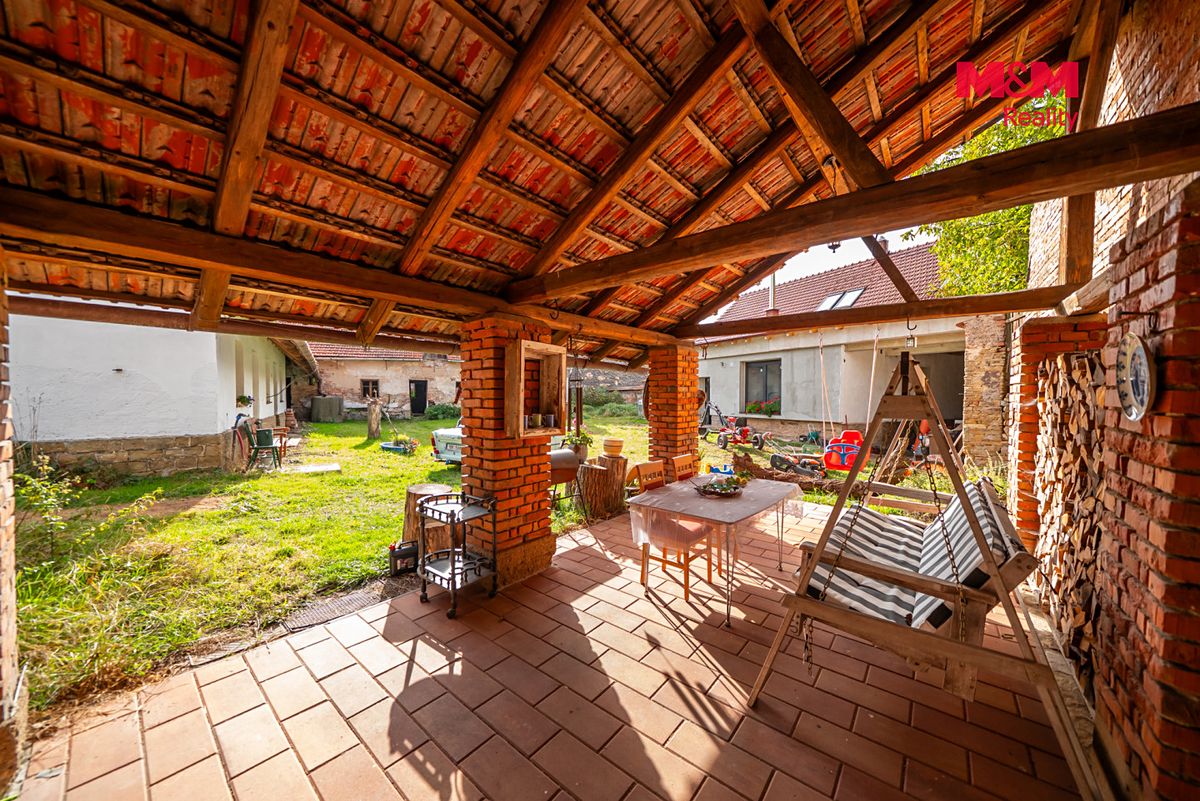Prodej rodinného domu 169 m², pozemek 1807 m² – fotografie 5