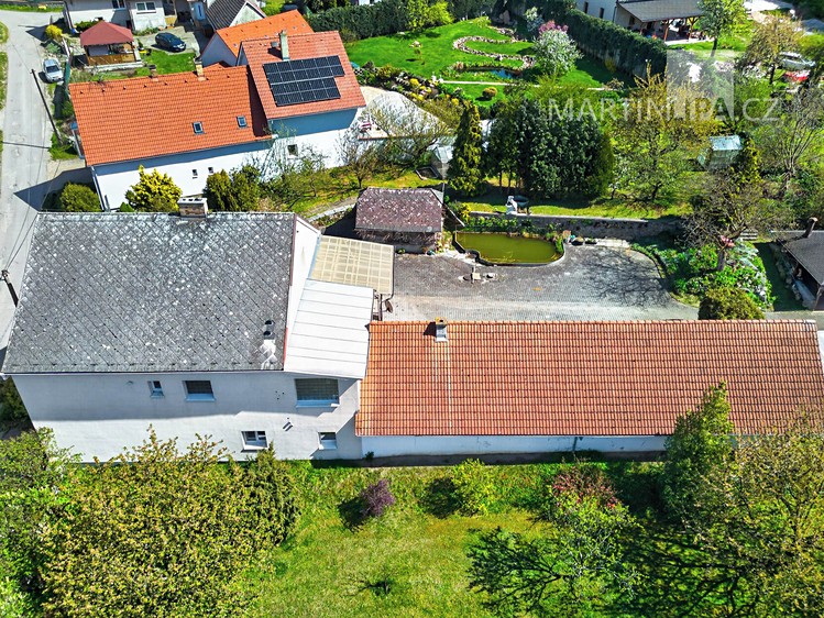 Prodej domu, 326 m² (61 z 92)