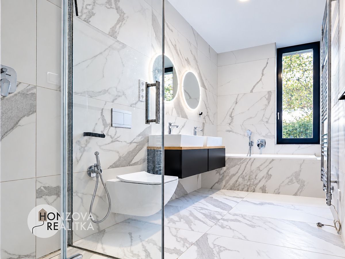 Prodej bytu 4+kk 105 m² – fotografie 3