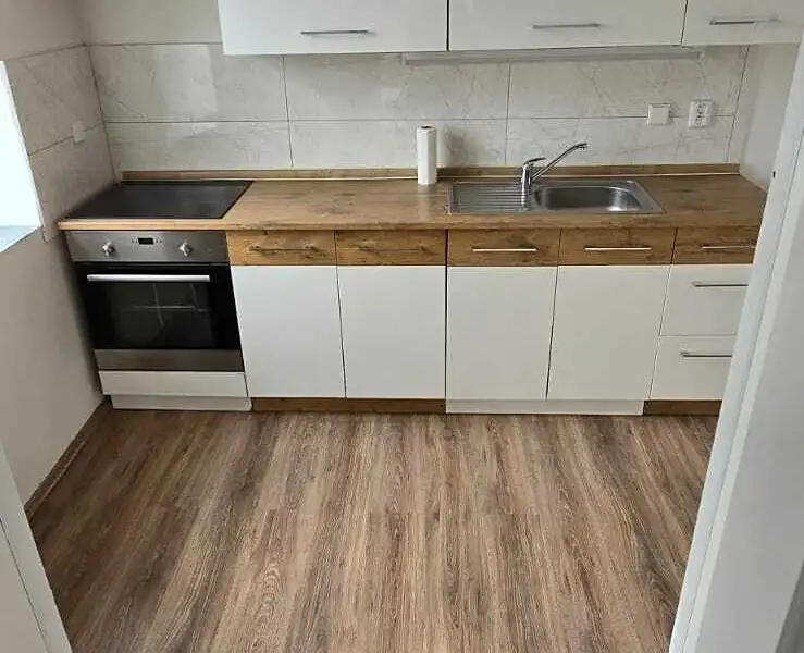 Pronájem bytu 2+1 57 m², Mimoň – náhled fotky 1