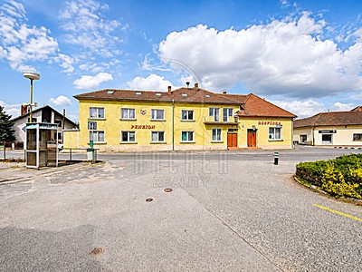 Prodej  rodinného domu 770 m², pozemek 1 076 m²