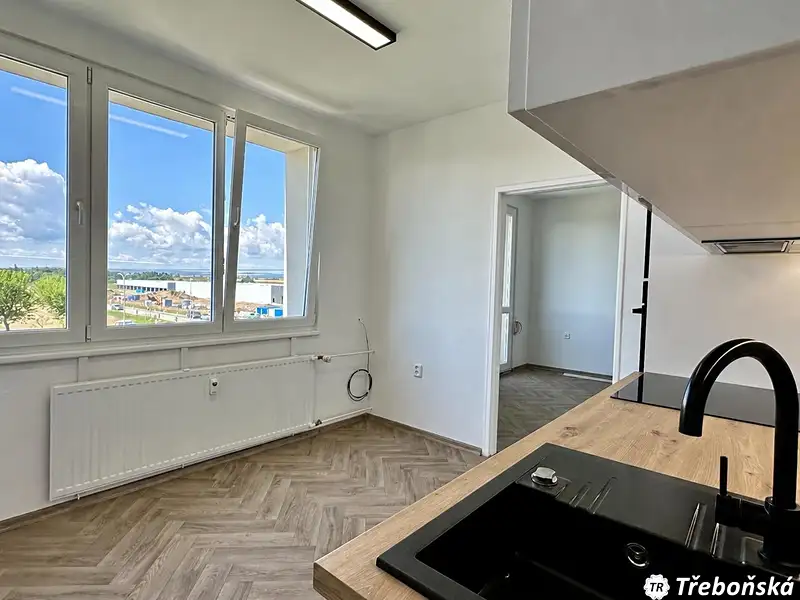 Pronájem bytu 2+1 56 m², Veselí nad Lužnicí – náhled fotky 2