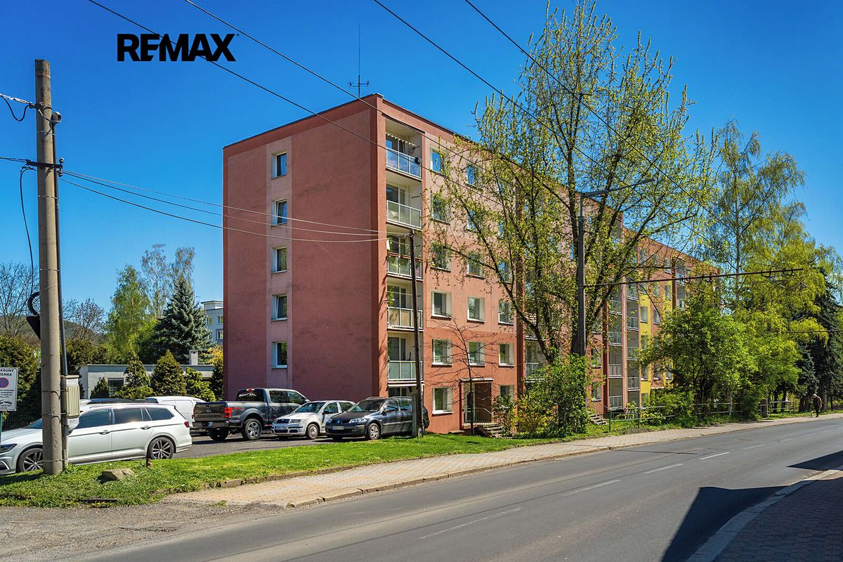 Pronájem bytu 2+1 63 m² – fotografie 3