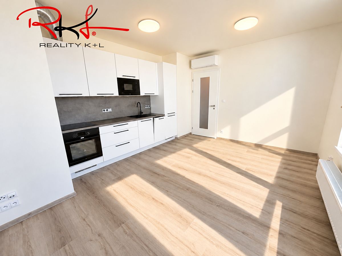 Pronájem bytu 2+kk 46 m² – fotografie 5