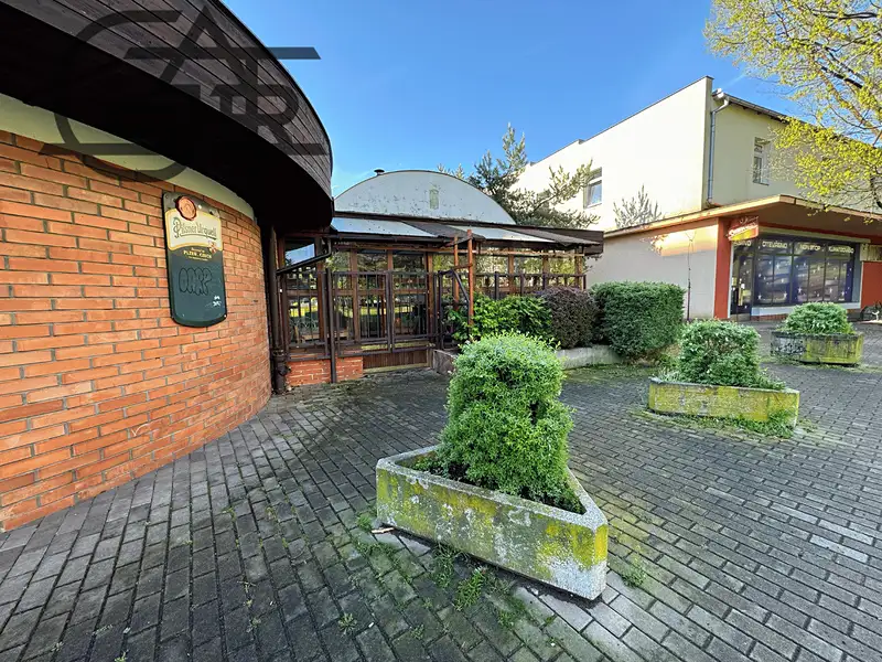 Prodej restaurace 254 m², Pardubice – náhled fotky 3