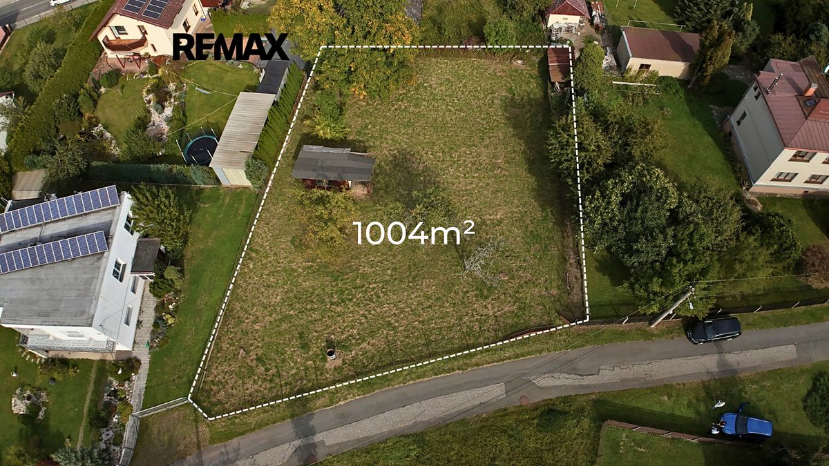 Prodej stavebního pozemku 1004 m² – fotografie 2