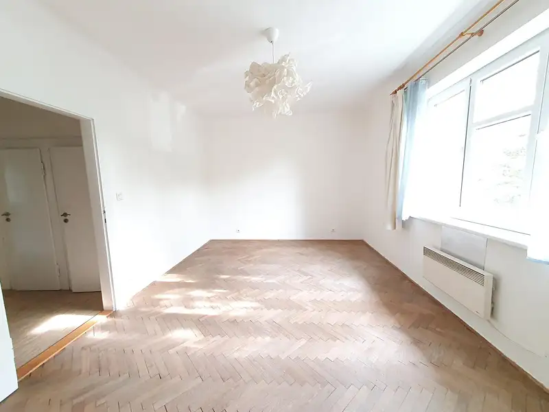 Pronájem bytu 2+1 53 m², Praha – náhled fotky 2