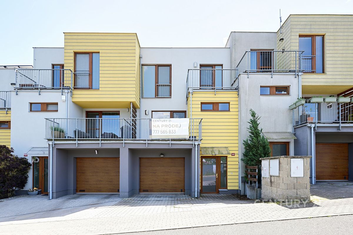 Prodej rodinného domu 210 m², pozemek 168 m²