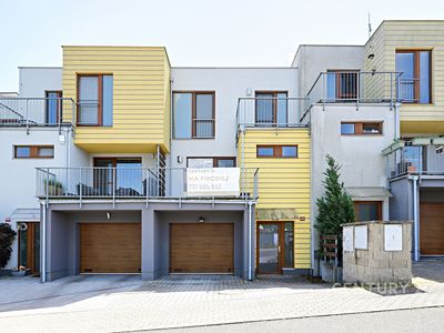 Prodej rodinného domu 210 m², pozemek 168 m²